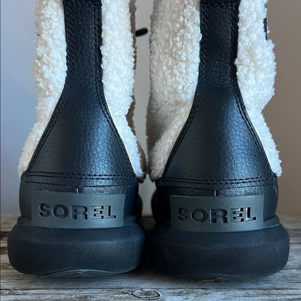 Sorel Black and Cream Women’s EUR 39.5 USA 8.5 Sherpa Boots - Picture 10 of 14